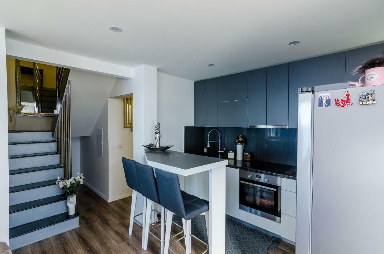Superior Apartment Nike Млини Екстериор снимка
